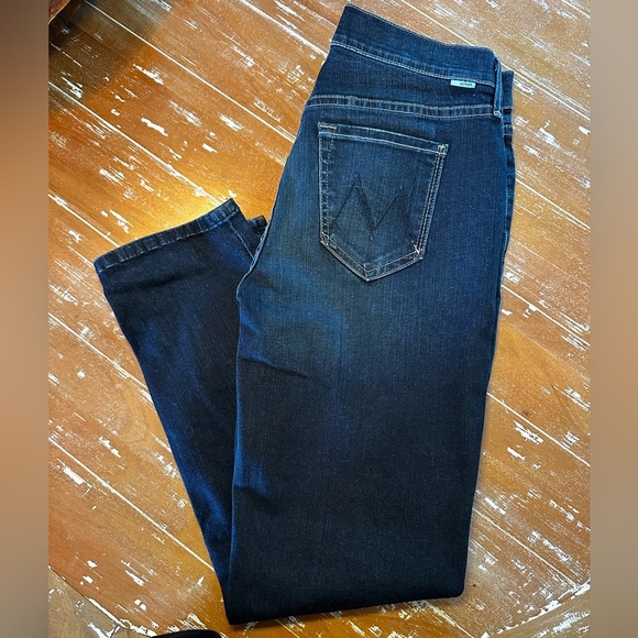 MOTHER Dropout ‘No Play’ Jeans - Picture 9 of 10